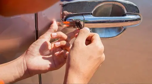 Automotive locksmith services