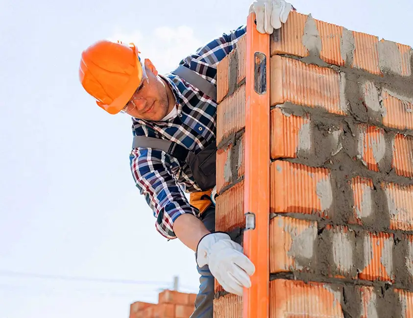 Carpentry and masonry service