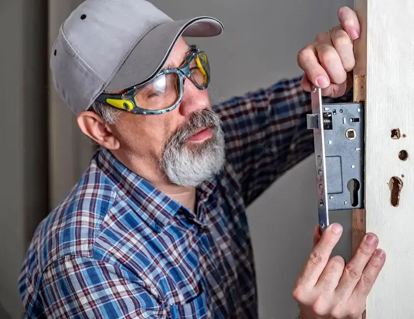 Experienced and Skilled Door Lock Repair Technicians